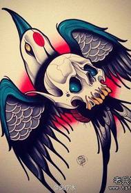 Popularni rukopis za tetoviranje lastavica