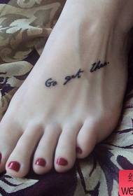 girl's instep simple popular letter tattoo pattern