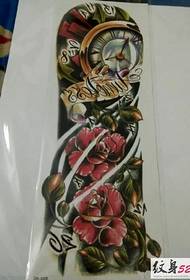 Модний рукописний матеріал татуювання рука квітка татуювання