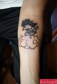 қол сүйкімді мультфильм Dragon Ball Sun Wukong татуировкасы үлгісі