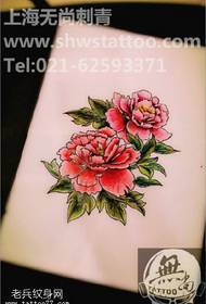 Vakkert elegant Peony Flower Tattoo Pattern