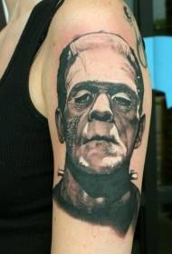 Patron de tatuatge de terror Frankenstein de braç
