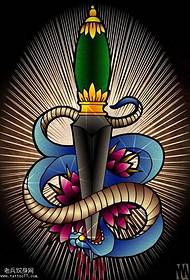 manuskripta kolora ponardo serpenta tatuaje ŝablono