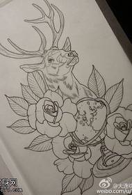 ручная роспись татуировки олень роза глобус