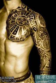 Χαμηλή ατμόσφαιρα Totem τατουάζ Pattern