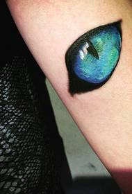 χέρι χρώμα 3d τοτέμ τατουάζ τατουάζ είναι πολύ ρεαλιστική