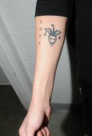 Imagem de tatuagem de palhaço de mão direita de Justin Bieber