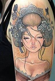 braso ng isang katangi-tanging sinaunang pattern ng tattoo ng beauty portrait