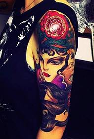 classic gorgeous arm flower tattoo picture