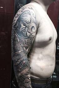 flor braço preto e branco bonito padrão de tatuagem Guan Gong