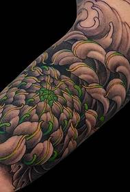 arm 3D chrysanthemum tattoo pattern
