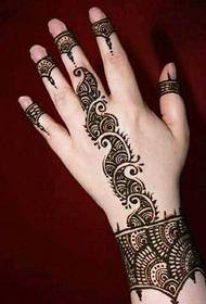 mão de volta moda imagem tatuagem de Henna é muito bonita