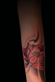 pestrofarebné tetovanie lotosového tetovania